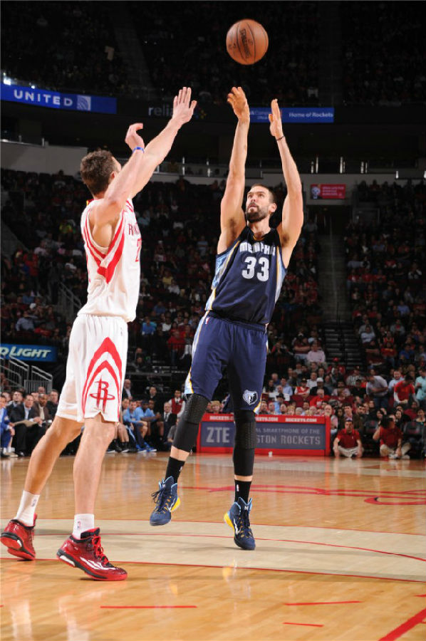 海港凭借武 海港凭借武